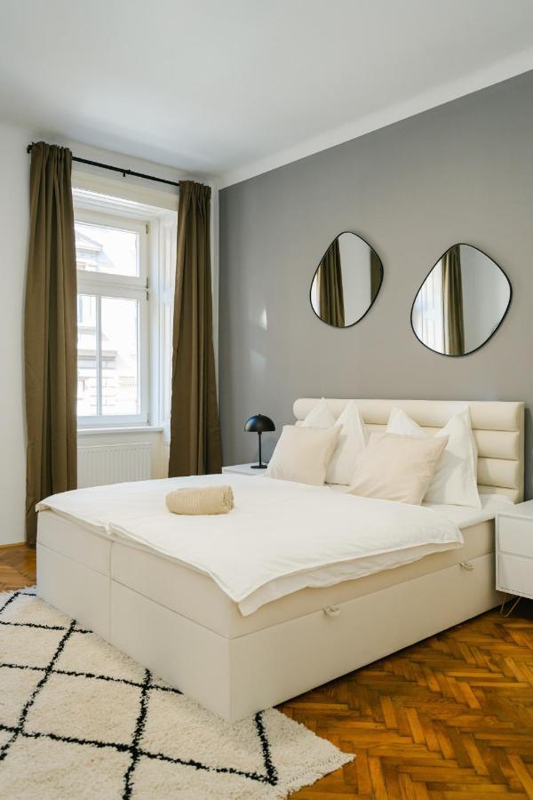 וינה Cozy Apt Perfect For 4-6 Tv Metro Self-Checkin מראה חיצוני תמונה